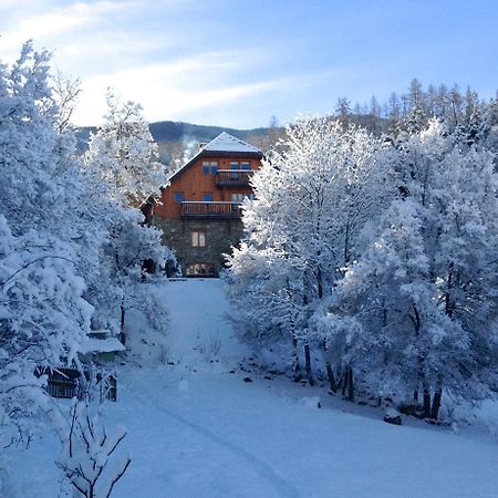 Le Moulin Ollivier Otel Saint-André-dʼEmbrun Dış mekan fotoğraf